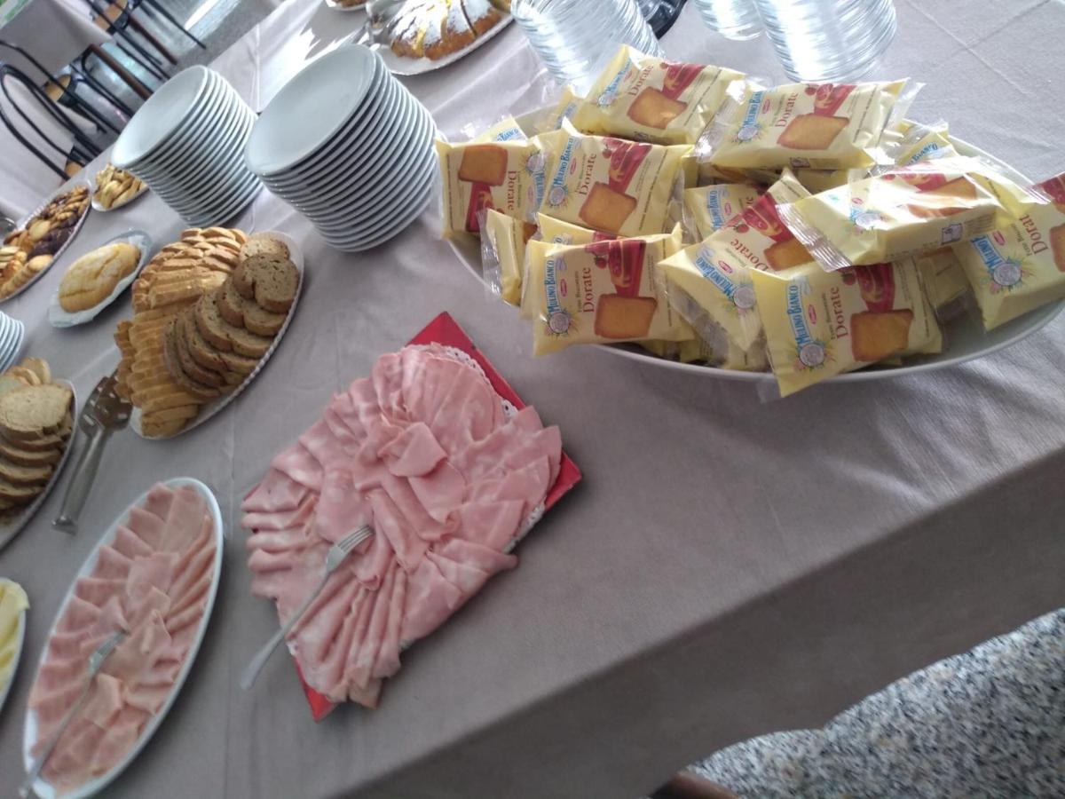 Hotel Meeting 벨레지아아지마리나 외부 사진
