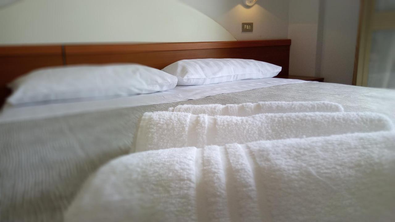 Hotel Meeting 벨레지아아지마리나 외부 사진