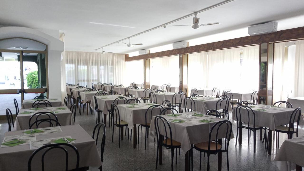 Hotel Meeting 벨레지아아지마리나 외부 사진